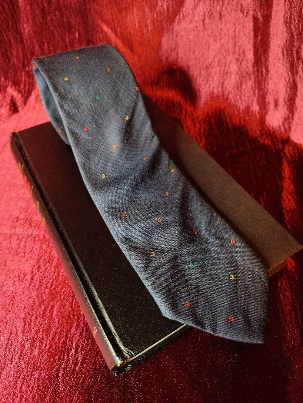 Vintage 1990s Gian Paolo Italian Silk Cotton Blend Navy Geometric 2.75" Necktie